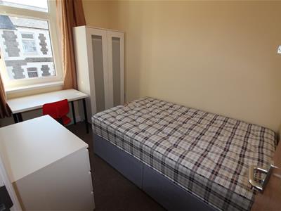 Picture 8